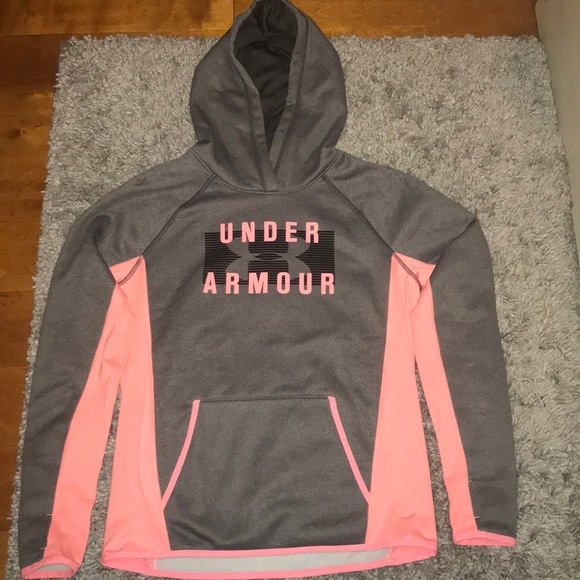 Under Armour Tops - Under Armour women’s hoodie
